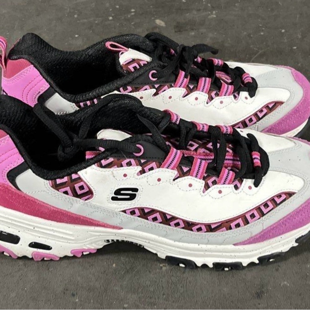 Skechers White, Pink & Black Geometric Accent Sneakers - Picture 2 of 5